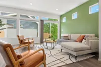 Spacious 4BR Exec Home - Near DIA & Medical Center