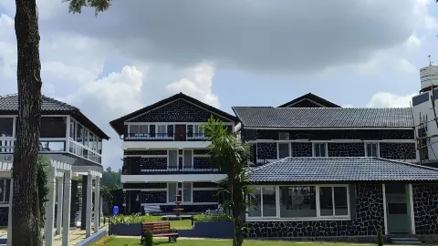 Le Yercaud in Салем