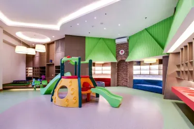 The Kensington Kelapa Gading by Kava Stay 卡拉巴加丁住宿飯店