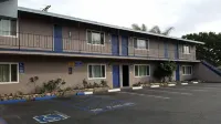 Del Aire Inn - Motels