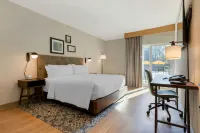 默特爾比奇福朋喜來登酒店 鄰近Seaboard Commons的酒店