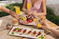 Winslows Bungalows - Key West Historic Inns - breakfast