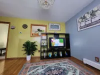 Cheerful 2-Bedroom Home With On Premises Parking Hotel a North Amityville