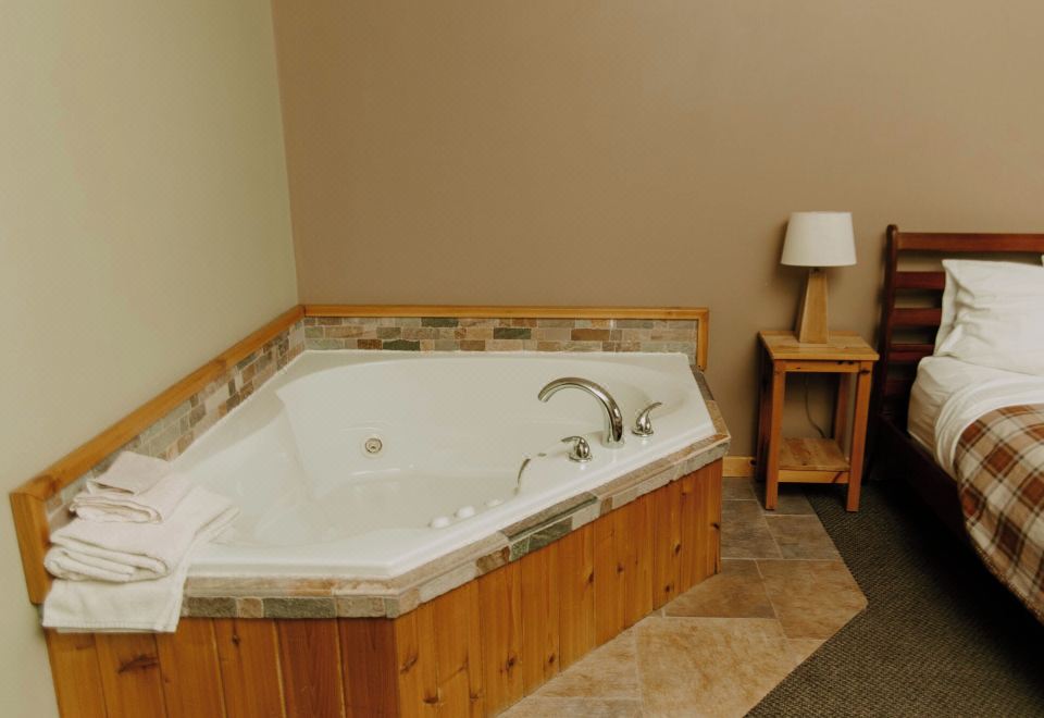 3. 어드벤쳐 인 엘..