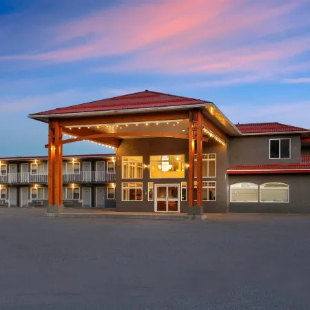 Days Inn by Wyndham Golden