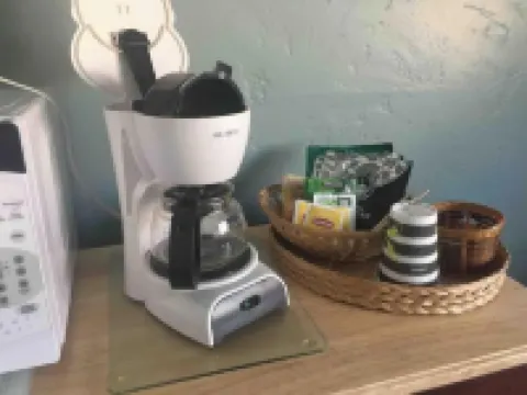 #10 1938 Historic Downtown Apt - King Bed- Kitchen