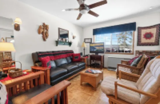 Cozy Bear Cottage