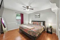 Crystal Lagoon- Private Pool- Near DFW & Stadium Hotels near J.B. Sandlin Park