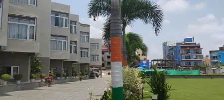 Lucky India Puri Отели рядом с достопримечательностью «Храм Джаганнатхи в Пури»