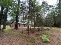 Cozy Cabin in the Northwoods-Forest Retreat Hotels in St. Germain