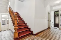 WohnLiebe2-Zentrale & stylish apartment with box-spring bed & fully equipped kitchen