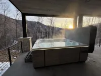 Sundance Cabin - 5 Bedroom Luxury Mountain Home right in the heart of Sundance Hotel a Sundance