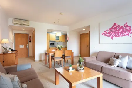 Vista Marina Apartamentos Turisticos Отели рядом со станцией Portimao