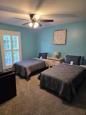 Premier 4BR/2.5BA Home: Across from Great Wolf Lodge & Mins to Six Flags, I-94!