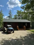 Lakeside Cabin "Serenity"