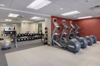 底特律市中心希爾頓逸林套房酒店-福特謝爾比 - 健身室/gym room
