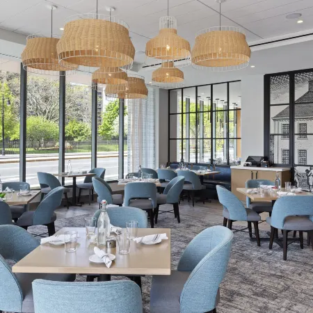 Hilton Garden Inn Boston Brookline, Ma