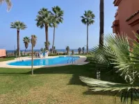 Magnifique vue mer et Golf de Dona Julia Sans rue Devant Vous , Très Calme