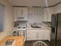Terrific 2-bedroom house with AC in Thousand Oaks