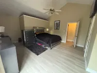 Charming 3BR - 2BA Comfy Home Near Beach, fun & relaxation-Perfect Getaway Spot!