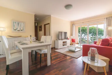 Strelitzia Apartment by Altantic Holiday Отели в г. Canico