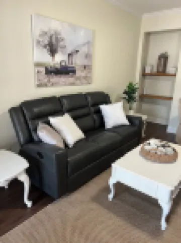 Home Sweet Home 3/2 Townhome Close to Downtown Thomasville