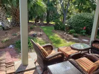 Wildlife Watching! Lagoon & Golf view, beach gear incl! 2 outdoor patios. Các khách sạn ở 