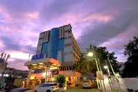 Hotel Plr Grand
