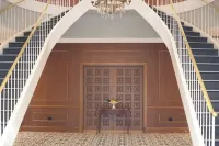 French Quarter-Style Downtown Executive Apartment Hotels in Pascagoula