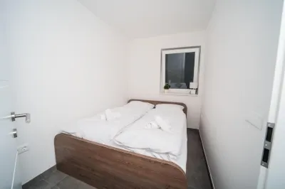 5 minutes to the pool Villa Lara Terme Čatež with 6 Thermal Riviera Tickets KAMP - Terme Village - Terme Čatež附近的飯店