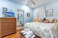 Prince of Tides - 6 BEDROOM with POOL+ELEVATOR - SHORT WALK TO BEACH