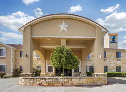 Best Western Mineola Inn