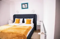 Chic Retreat in the Carpathians – Private Villa with Spa & Grill Hotels in Avrig