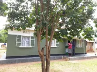 Ogsamp's Home Away, Probably the Best of its kind in Lira Hotels in Erute