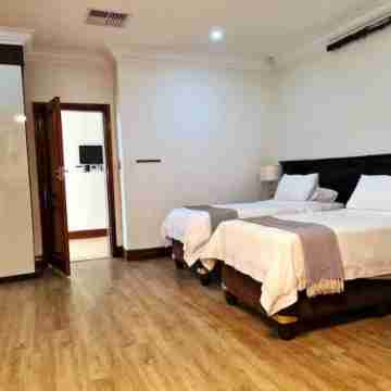 Luxury Villa on wildlife & golf estate Hartbeespoort South Africa Rooms