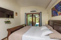 Wonderful 5-bedroom family villa with AC, Large Pool & Slide