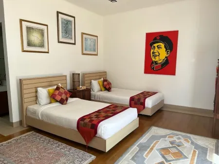 High-quality stay on Bay of Cape Yamu with a panoramic sea view of the Sapan Bay Отели рядом с достопримечательностью «Bang Rong»