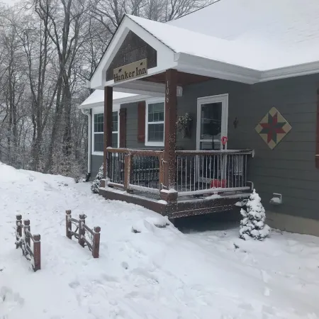 Voted #1 Home on Beech, Loft, Views, Hot Tub, Pets, Private, 2 Beds, & Firepit