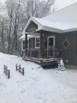 Voted #1 Home on Beech, Loft, Views, Hot Tub, Pets, Private, 2 Beds, & Firepit