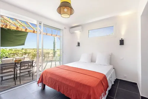 La "mer de Canne" Villa Standing Evasion Ivoire 2. Avec sa Piscine et son SPA !! Hotels in Petit-Canal