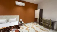 Rang Mahal Resort Hotel di Janjgir-Champa