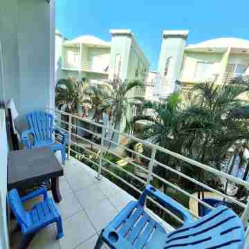 - Walking Distance 2-bedroom apartment with AC, WiFi in Tamarindo Beach Others