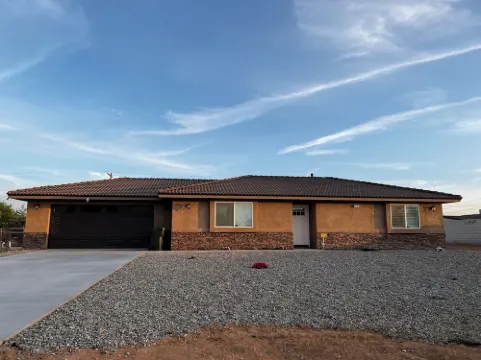 Comfy Home/Travel Nurse/Work/Long Stays/Vacation Stays.