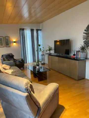 3Br Keflavík Home, Sleeps 7,  8 Min to Kef Airport Hotels in 