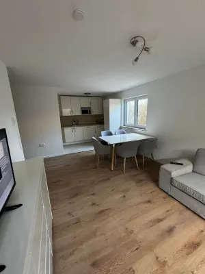 Neue 3- Zimmerwohnung Hotels in Ehingen