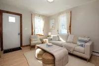 Cozy Coastal Cove II, 2-bedroom apartment with AC, WiFi in welcoming Salisbury