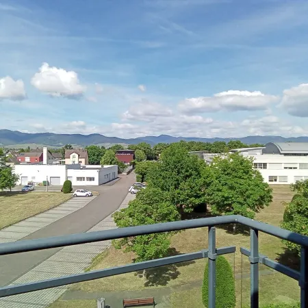 Quiet apartment overlooking the Vosges mountains
