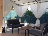 House with swimming pool in a village between Cannes and Grasse on the mimosa road Hotels in Pégomas
