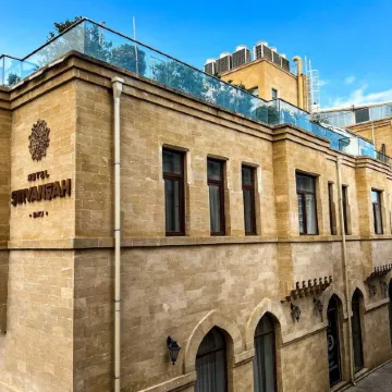 Shirvanshah Hotel Отели рядом с достопримечательностью «Азербайджанский национальный музей ковра»