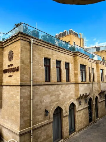 Shirvanshah Hotel Отели рядом с достопримечательностью «Бакинский бульвар»